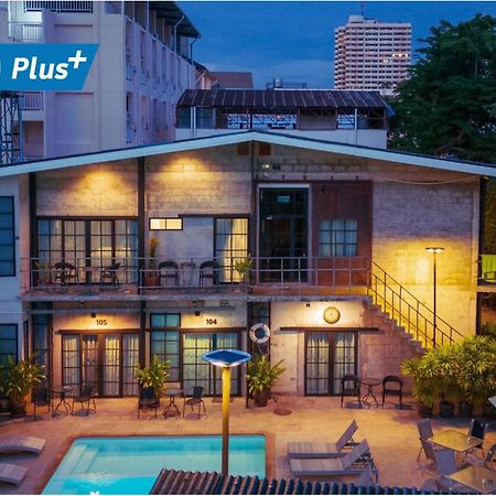 The Warehouse Chiang Mai Hotel Kültér fotó