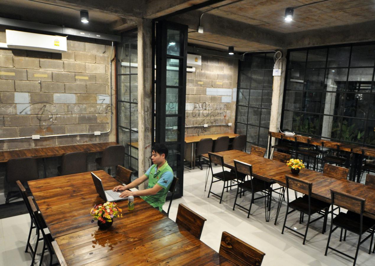 The Warehouse Chiang Mai Hotel Kültér fotó